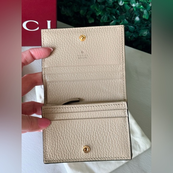 Gucci Beige and Cream Ophidia Card Wallet - Picture 7 of 10
